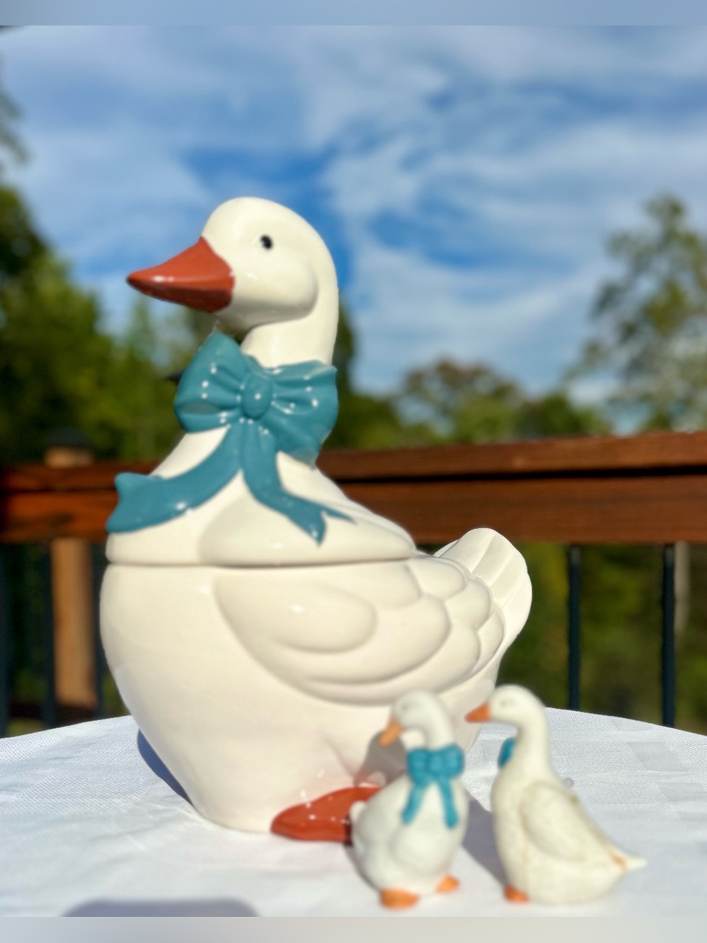 VTG Nostalgic Whimsical Ceramic Mother Goose Cookie Jar w/Ducklings Cottagecore